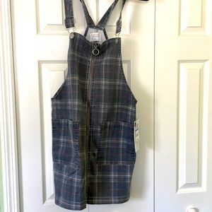 Overall dress